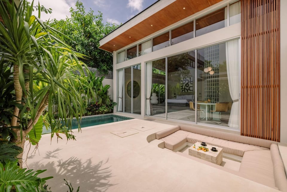 Property building, Seating area, Swimming pool