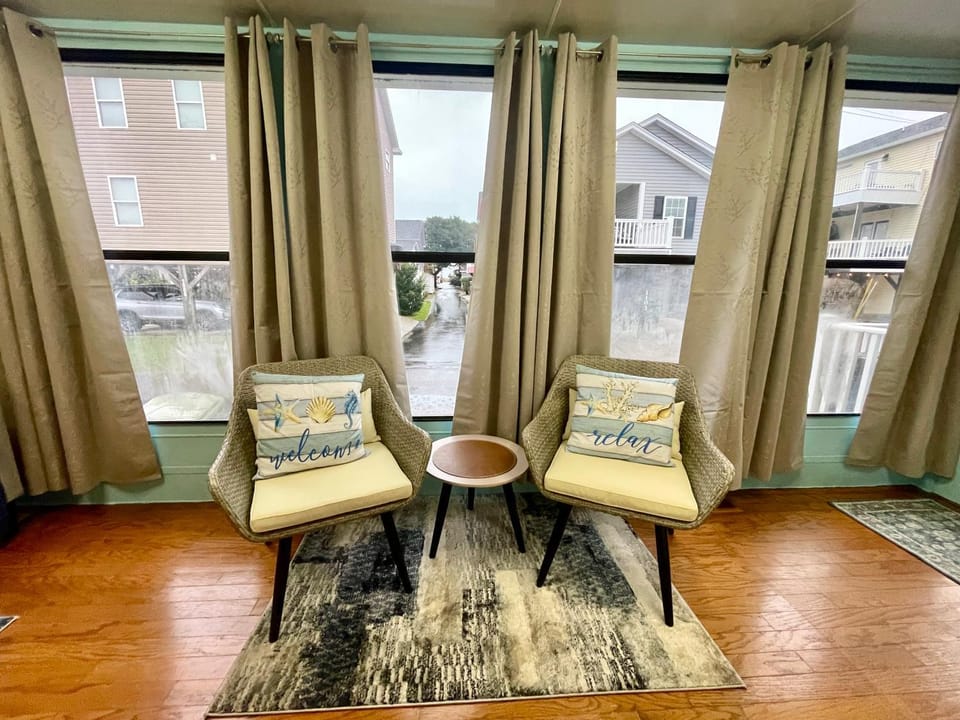 Seating area
