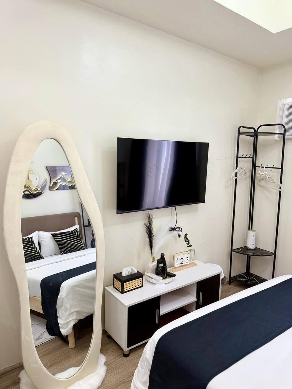 The Median Condo Near IT Park Apartment hotel in Lapu-Lapu City
