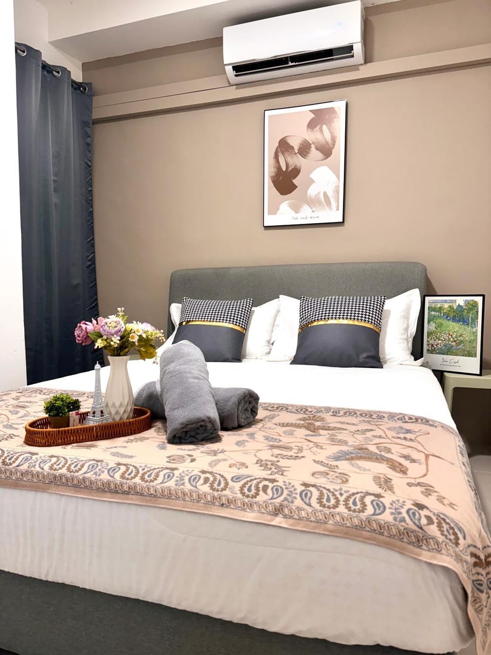 S6-03 Metrocity Square Condominium-3R2B-8 Pax Apartment in Kuching