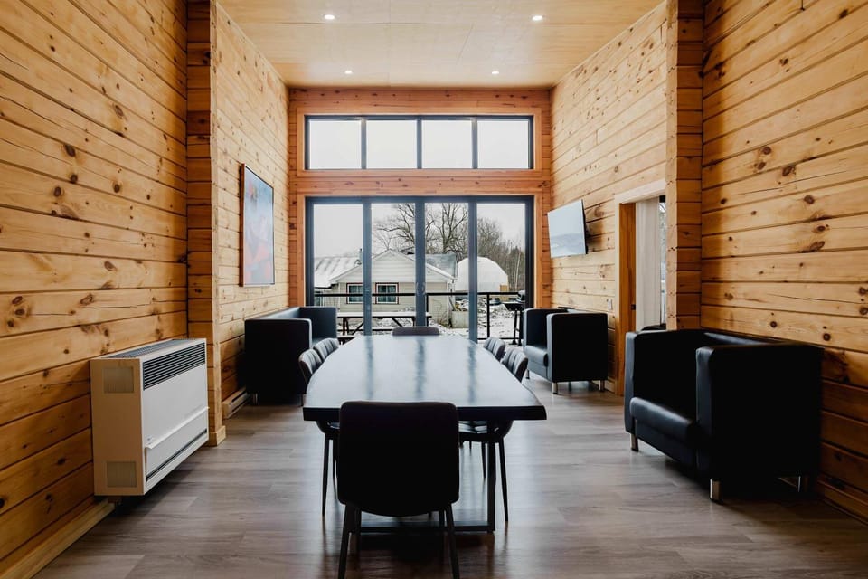 3-BR Lakefront Cottage Rice Lake #7 House in Otonabee-South Monaghan