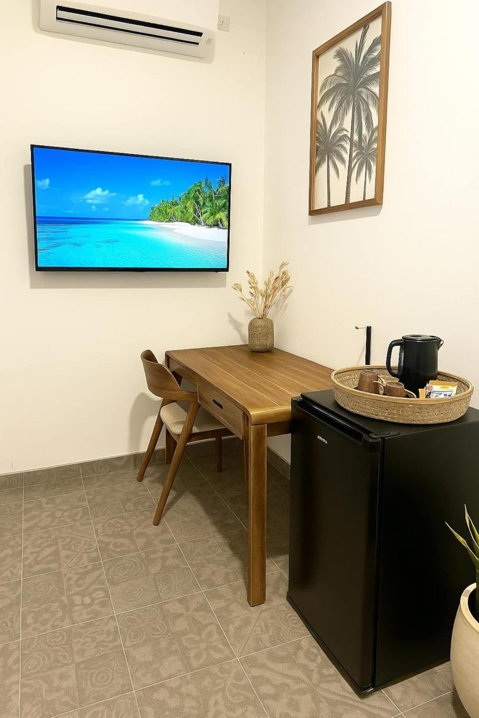 20 Steps at Uluwatu, Surf, Beach, Cave, Cliff, Waves Apartment in Bali
