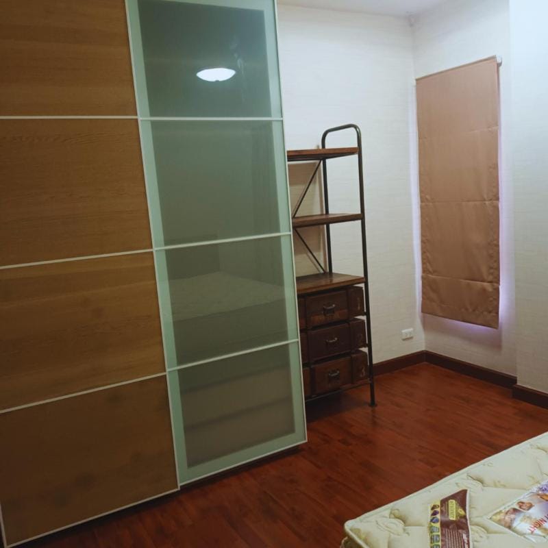 Leon Sukhumvit 62 House in Bangkok