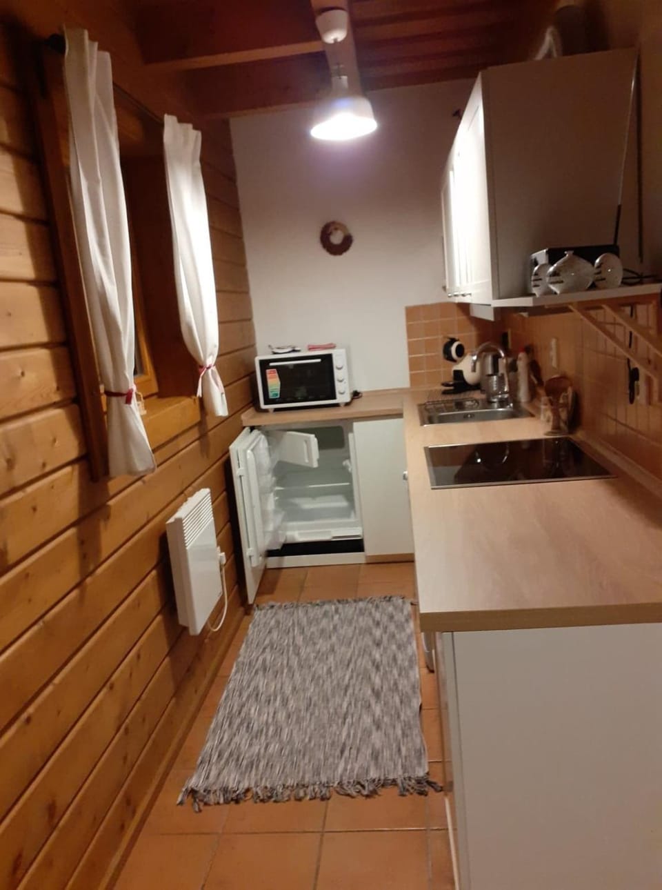 Coffee/tea facilities, Kitchen or kitchenette, Photo of the whole room, dishwasher, minibar, pet friendly, stove, kitchen