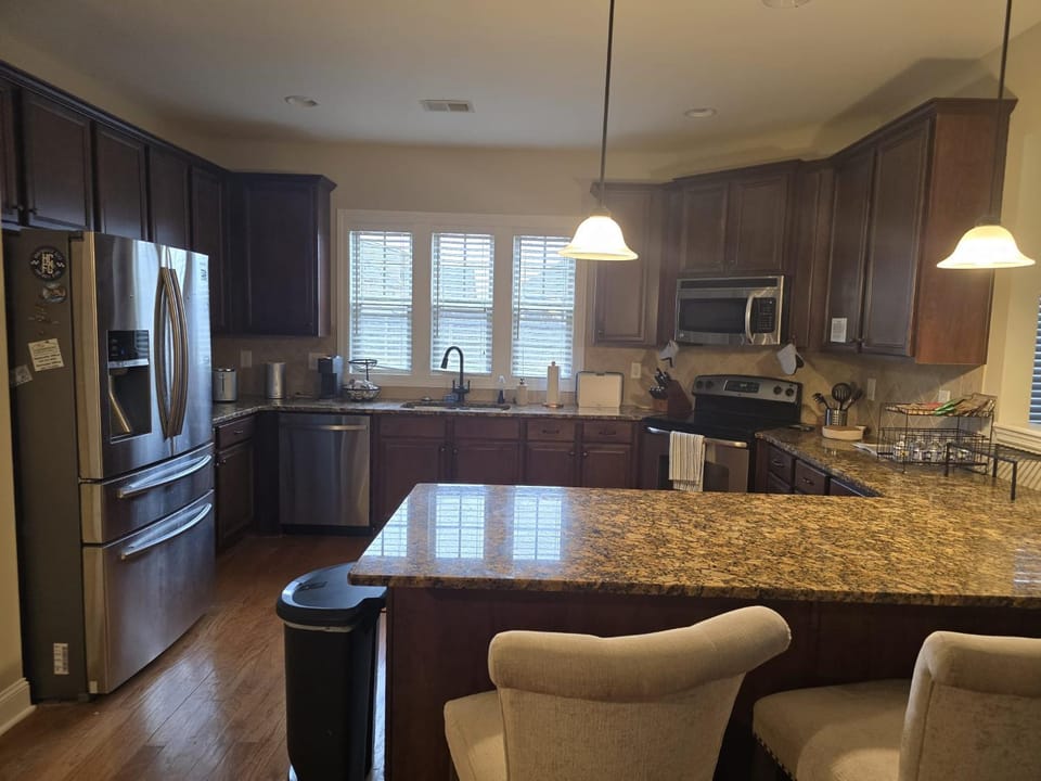 Kitchen or kitchenette, dishwasher, oven, stove, toaster, kitchen, kitchen