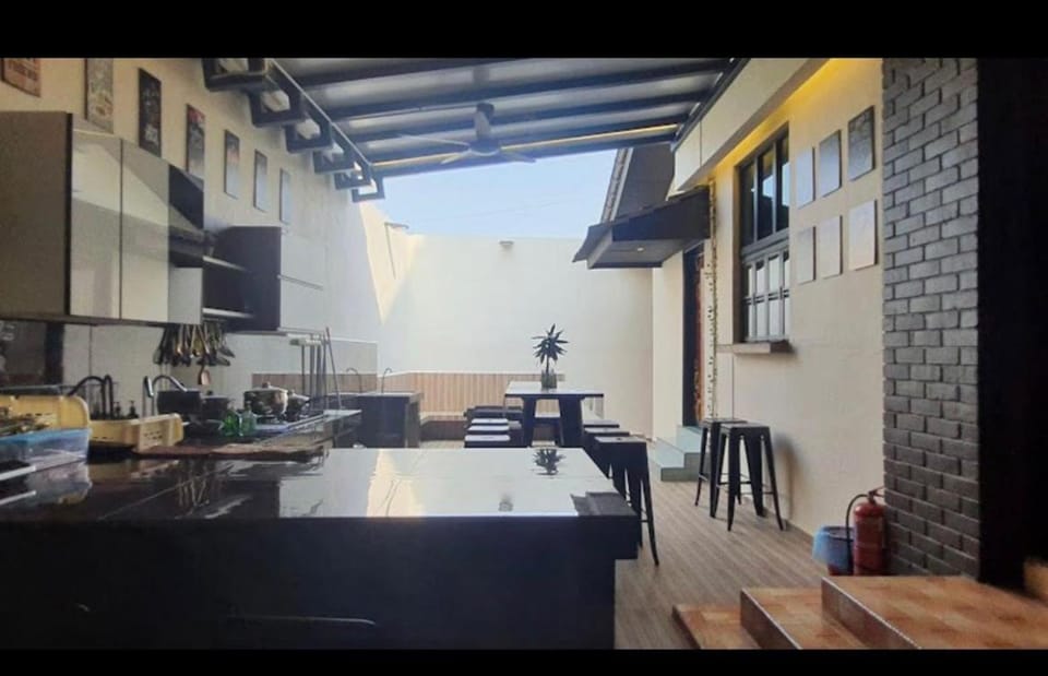 Lounge or bar