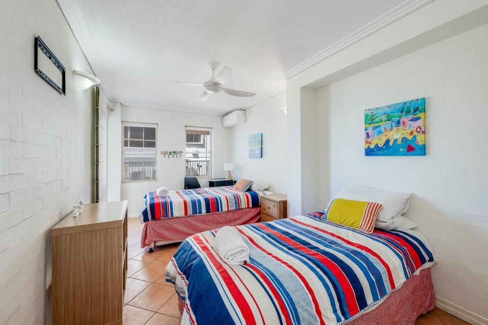 Shoreline Apartments - Unit 9b Motel in Bargara