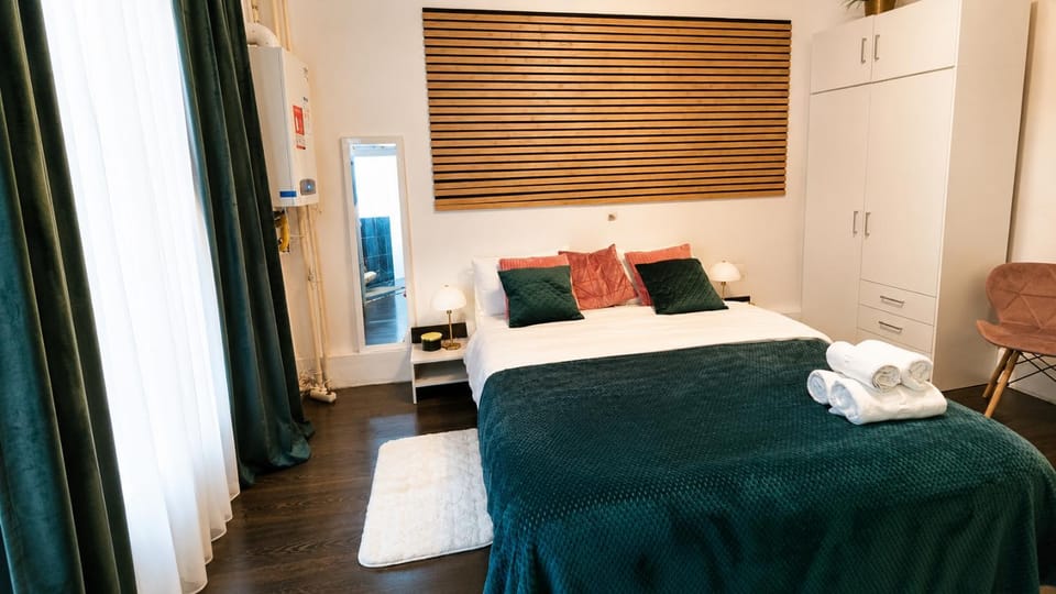 Tantra Studio 5 King Filipescu Apartment in Bucharest