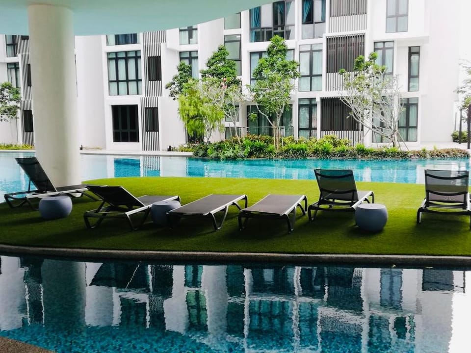 H2O Residences Ara Damansara 3 Bedroom Apartment in Petaling Jaya
