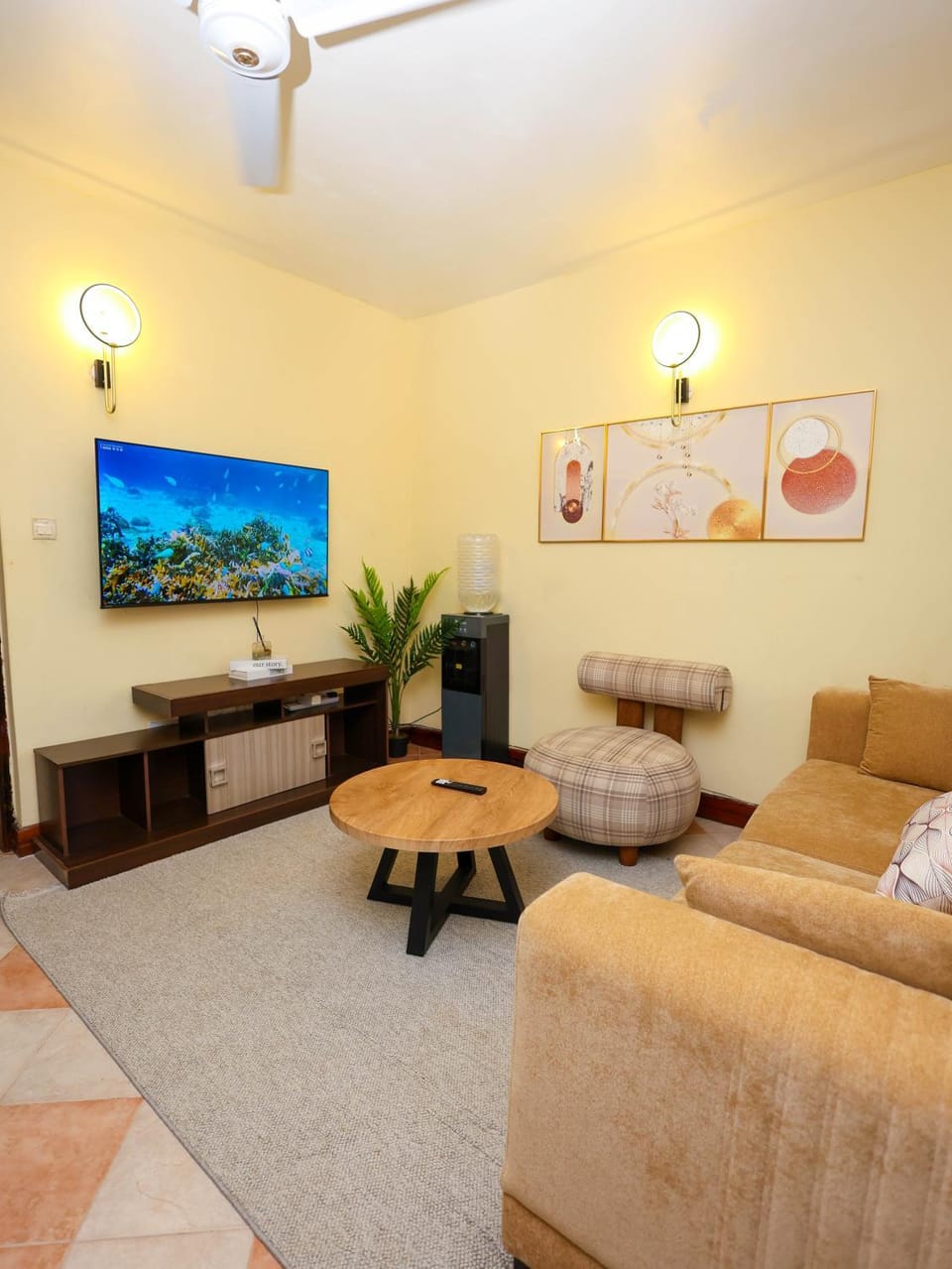 Garden, TV and multimedia, Decorative detail, Garden view