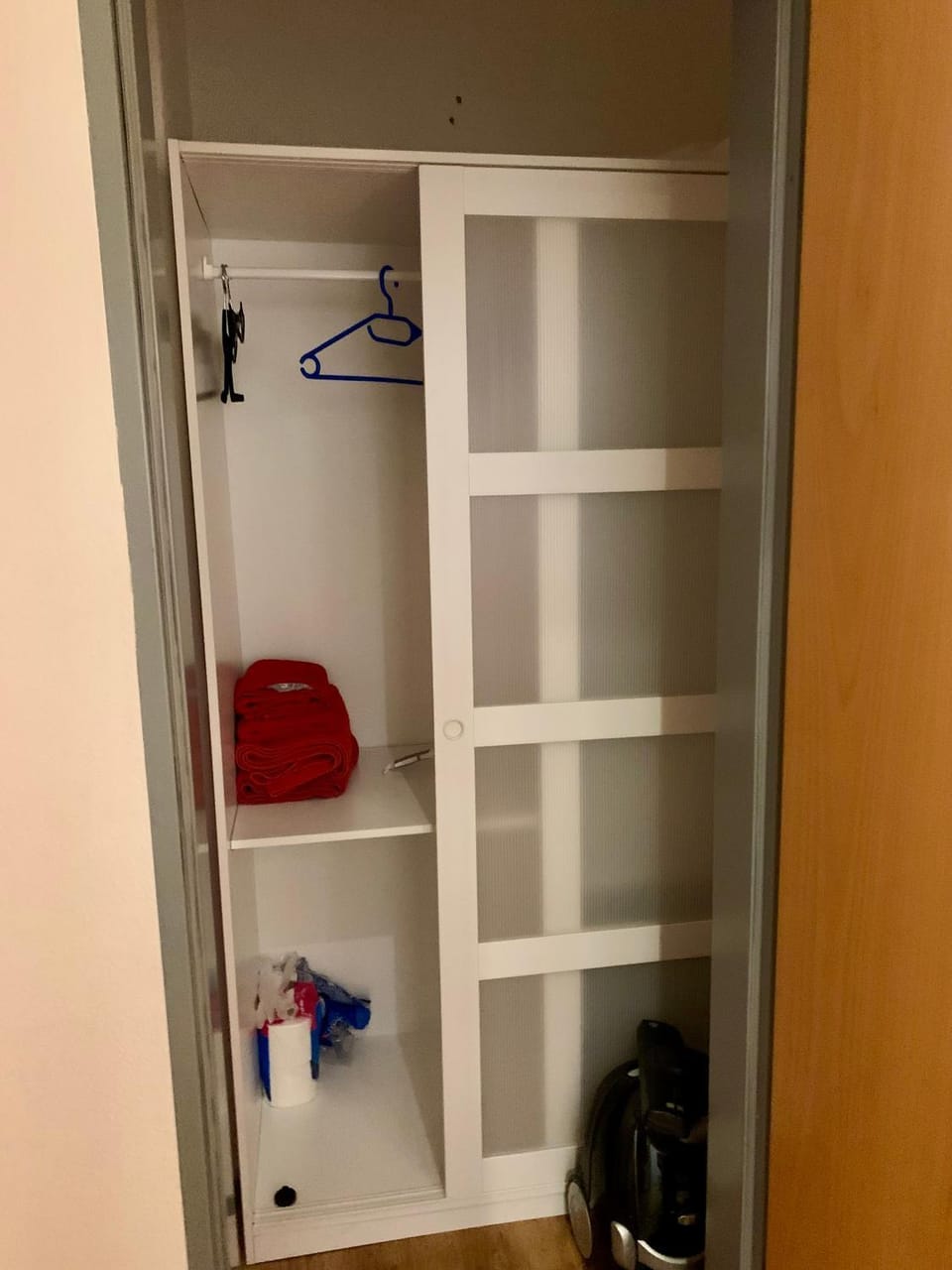 Ruhige Wohnung in Hinte mit Möbel und kostenlos Parkplatz Apartment in Krummhörn
