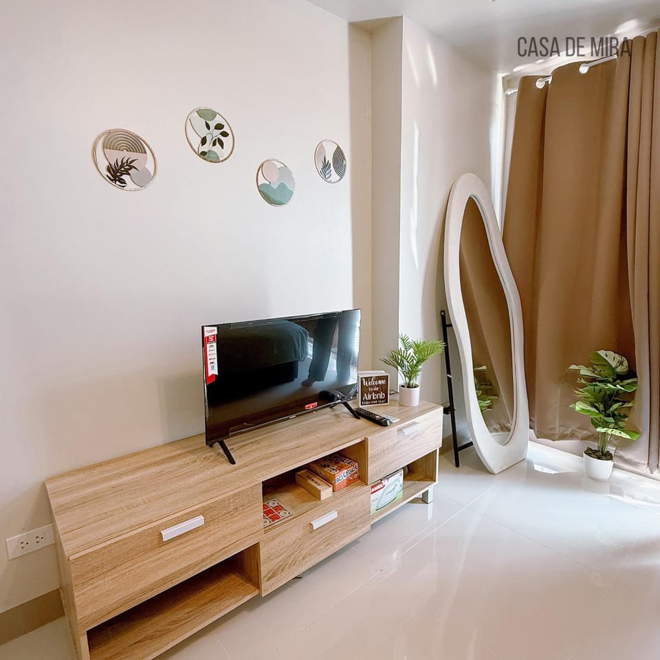 Condo Studio unit in Central by Casa De Mira Apartment hotel in Davao City