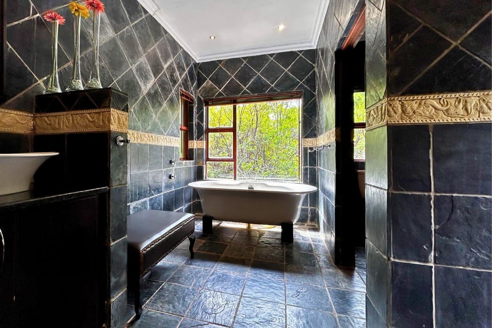 Bathroom, Bath, towels, towels