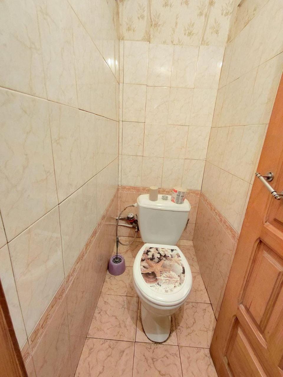 4-х кімнатна квартира із власним укриттям Apartment in Ukraine