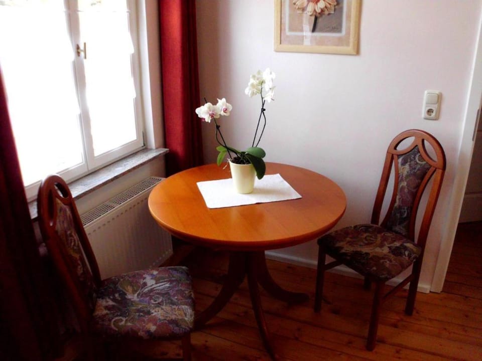 NEU! Ferienwohnung Schubert Weimar Apartment in Weimar
