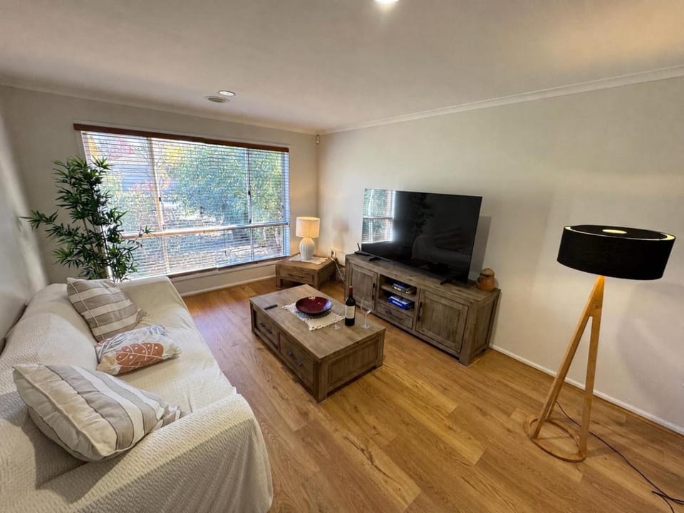 Canberra Stylish Escape House in Canberra