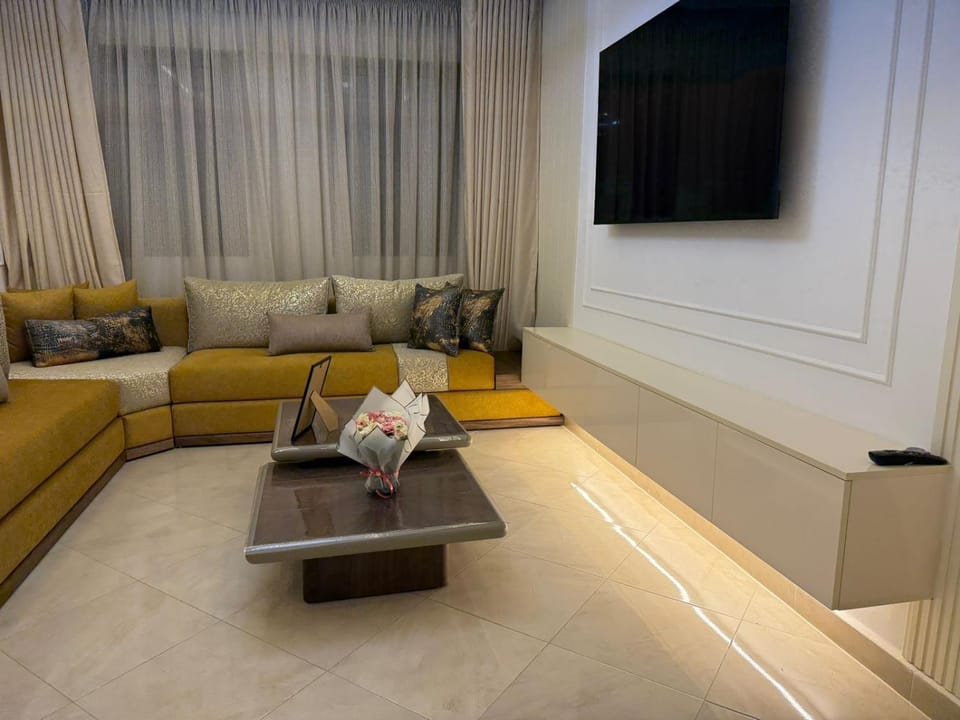 Appartement prés du grand Stade Ibn Batouta Apartment in Tangier