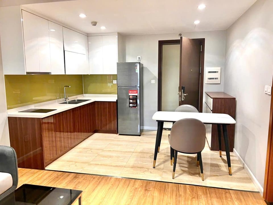 Asahi Luxstay-Serviced Apartment 15 minutes Hoan Kiem Lake by bus Apartment in Hanoi