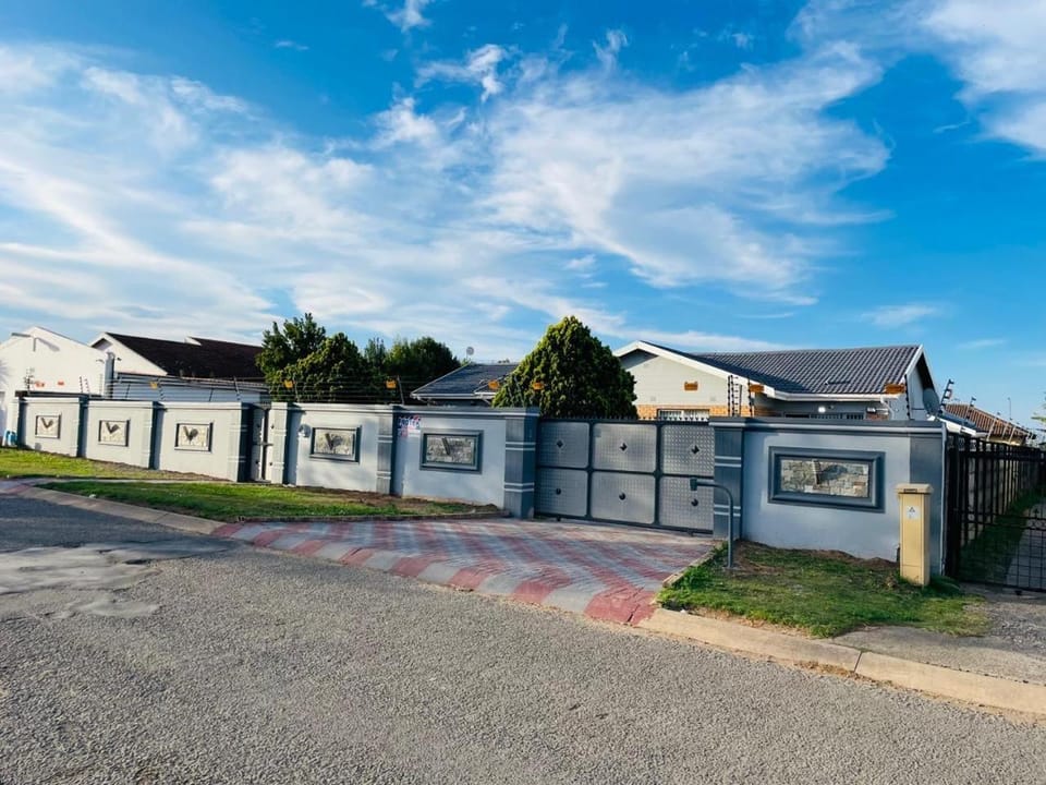 Flamingo B and B Bed and Breakfast in Eastern Cape