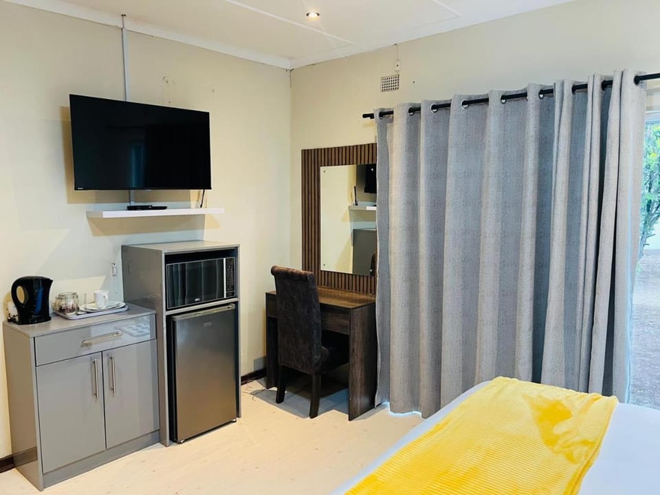 Flamingo B and B Bed and Breakfast in Eastern Cape
