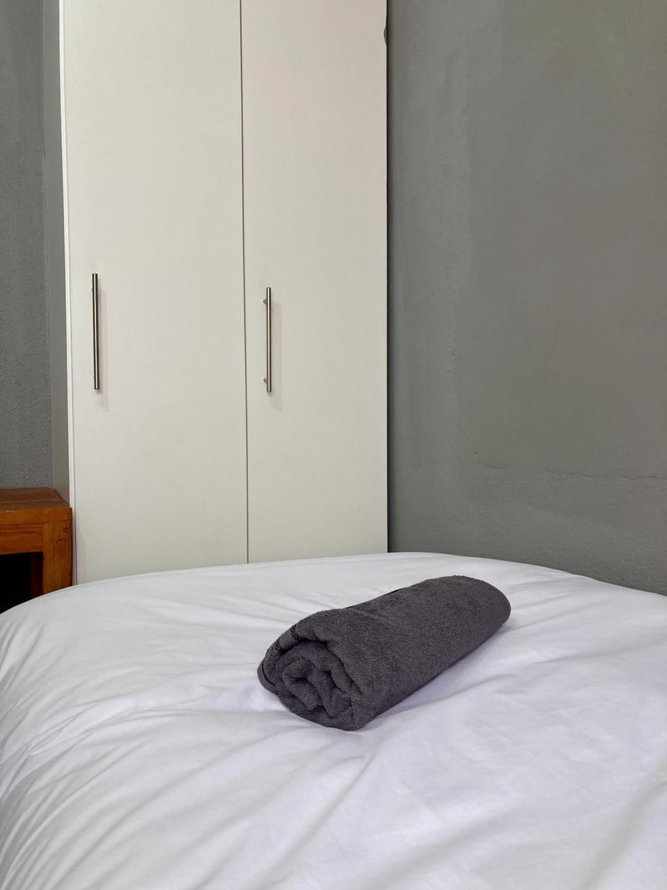 Unit 1, TraversHub Sleeps 6 Self-Catering Group Belhar, CT Apartment in Cape Town