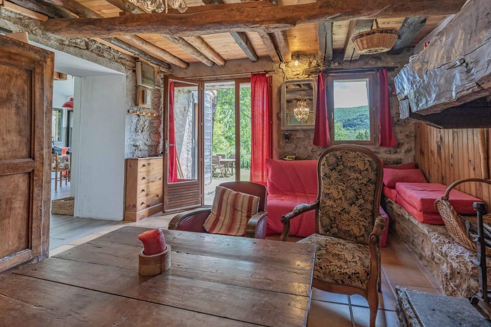La Barraço House in Occitanie