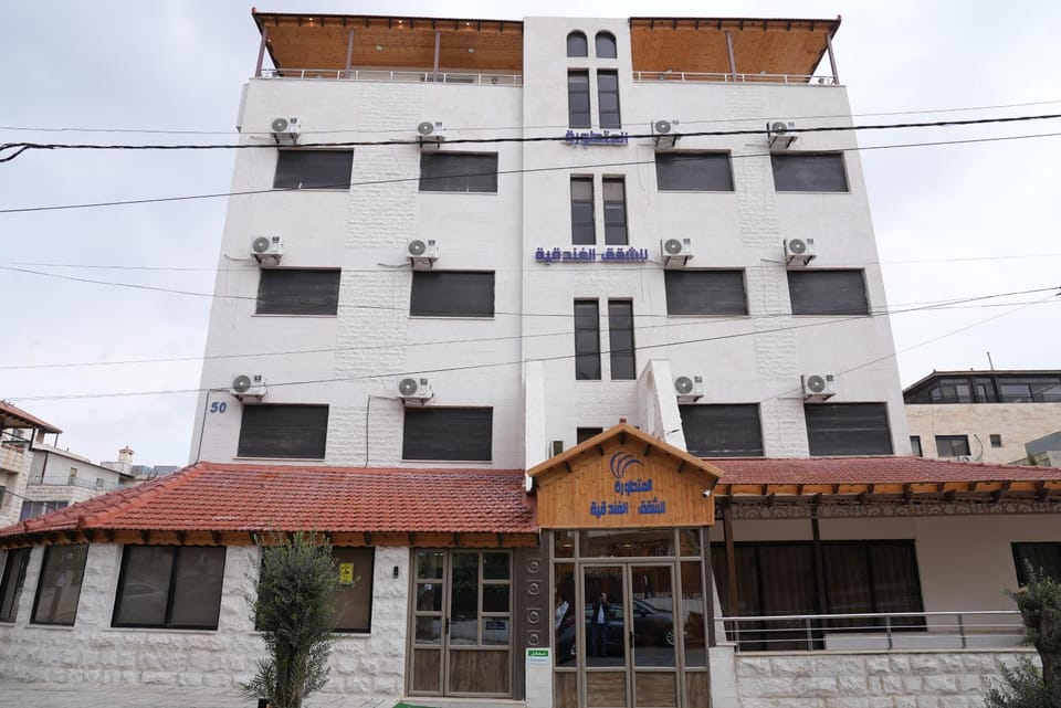 Property building, Day