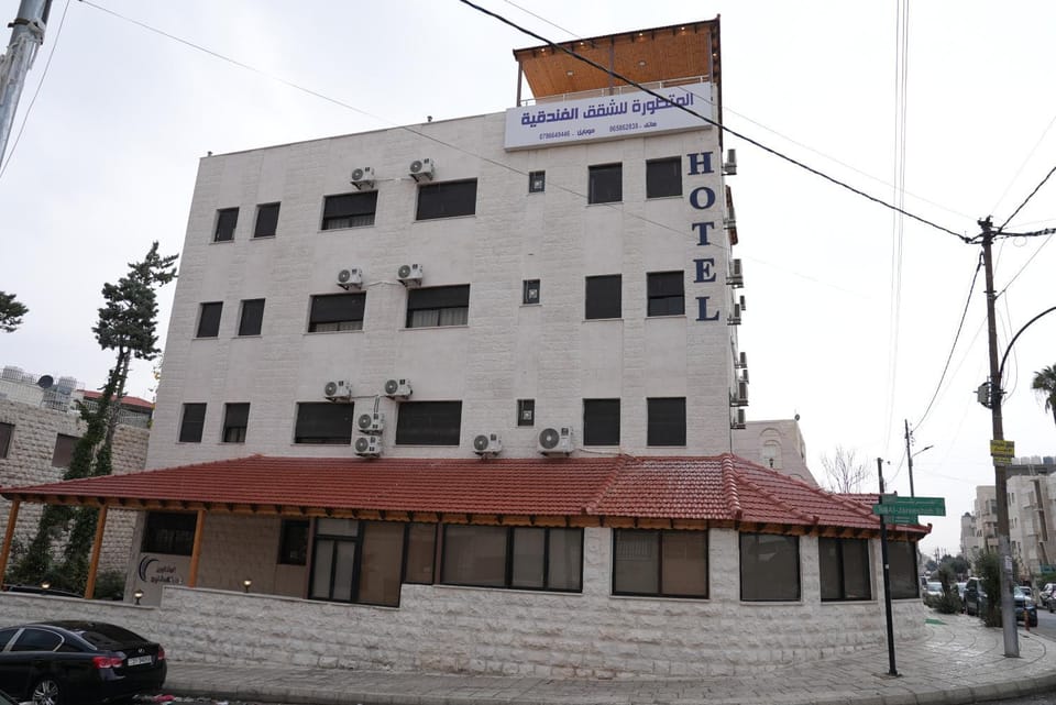 Property building, Day
