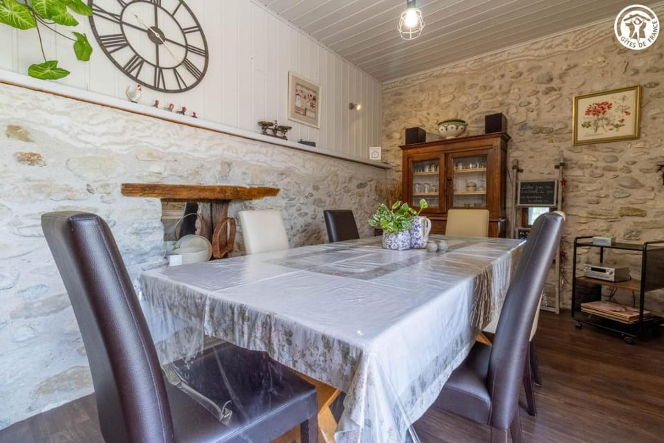 La grange du paris Bed and Breakfast in Auvergne-Rhône-Alpes