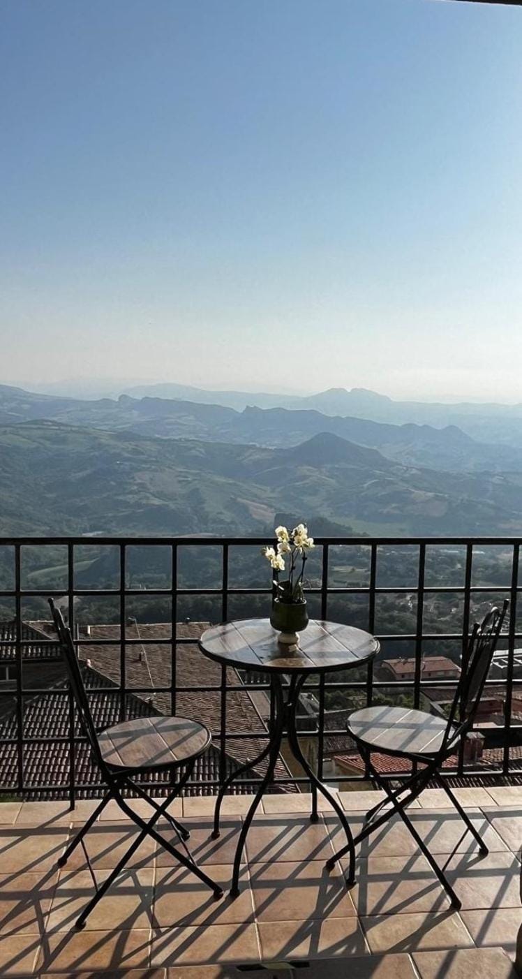 Natural landscape, View (from property/room), Balcony/Terrace, Mountain view