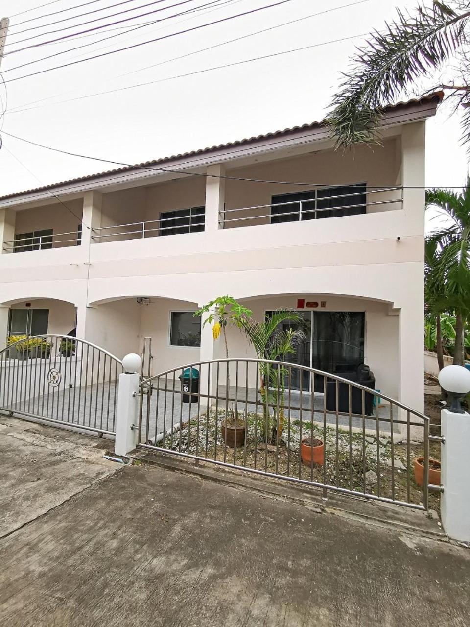 Townhome 45 House in Pattaya City