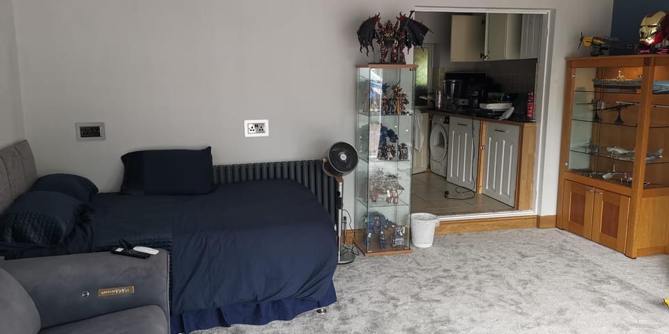 RAF CONNAHS QUAY Luxury Apartment Apartment in Wales