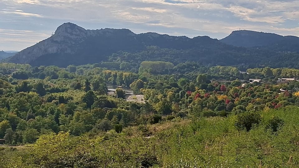 Bungalow camping la Berge fleurie Campground/ 
RV Resort in Occitanie