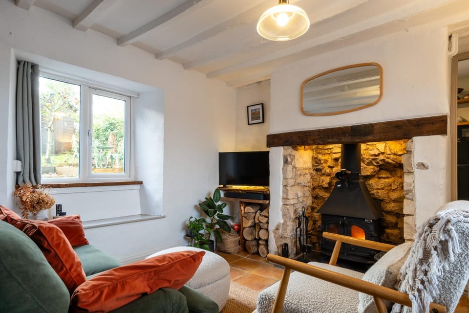 Holly Tree Cottage - Beautiful 2 Bedroom Cottage in Nailsworth House in Nailsworth