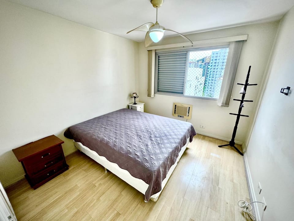 Apartamento Pitangueiras! Ar Vaga de Garagem 2 Quartos! 1 Quadra da Praia! Apartment in State of São Paulo
