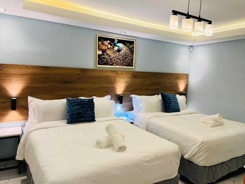 Nakawa Guest Lodge Bed and Breakfast in Gauteng