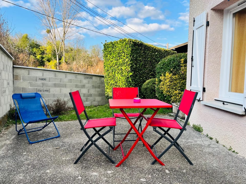 T2 neuf RDC, Terrasse, Parking privé, Calme Apartment in Auvergne-Rhône-Alpes