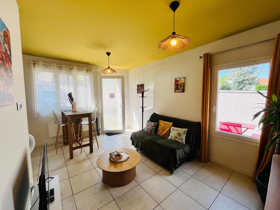 T2 neuf RDC, Terrasse, Parking privé, Calme Apartment in Auvergne-Rhône-Alpes