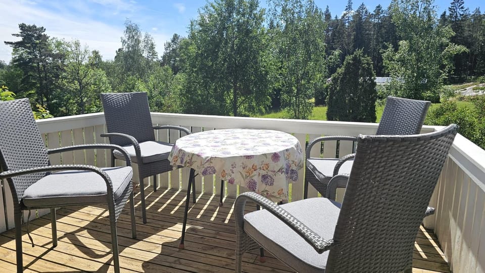 Peaceful Holiday Home near Forest and Sea SE09158 House in Västra Götaland County