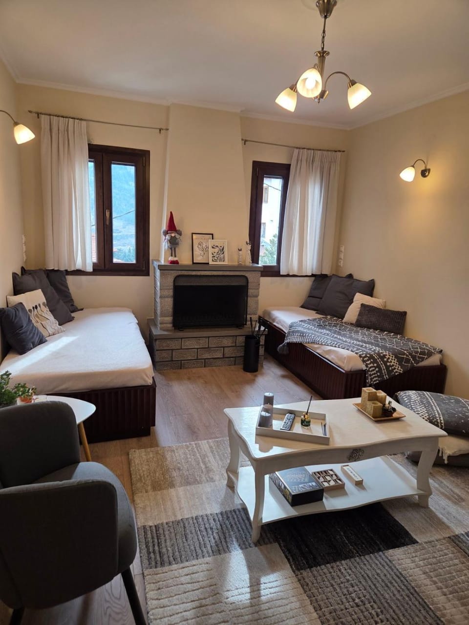 Metsovo Fireplace Retreat 2 Apartment in North Macedonia