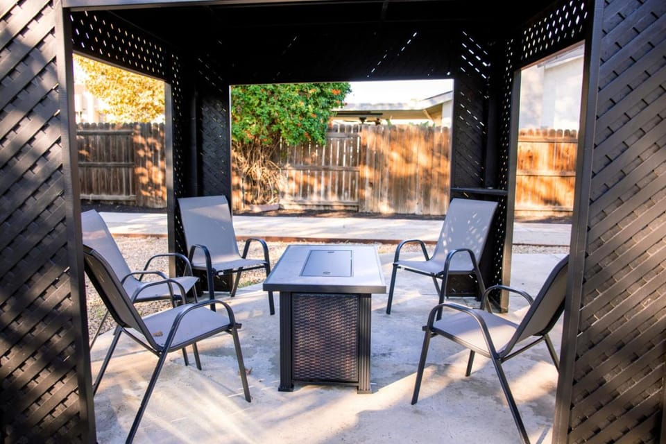 Seating area