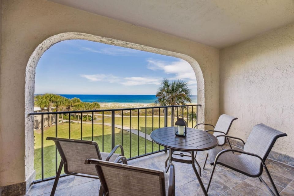 1830 Turtle Dunes . House in Amelia Island
