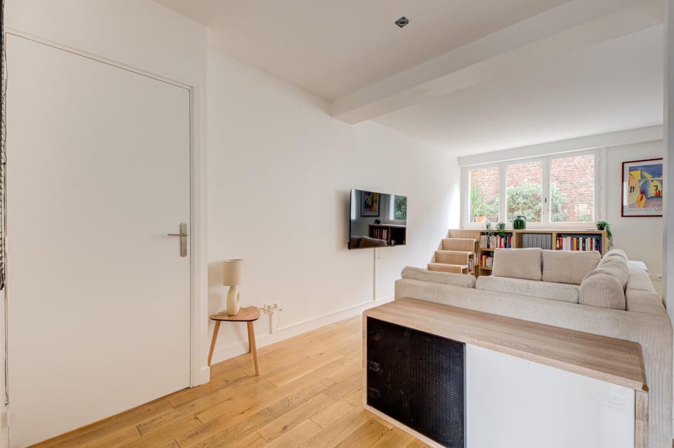 Superbe appart 10 personnes 5min La Défense Apartment in Courbevoie