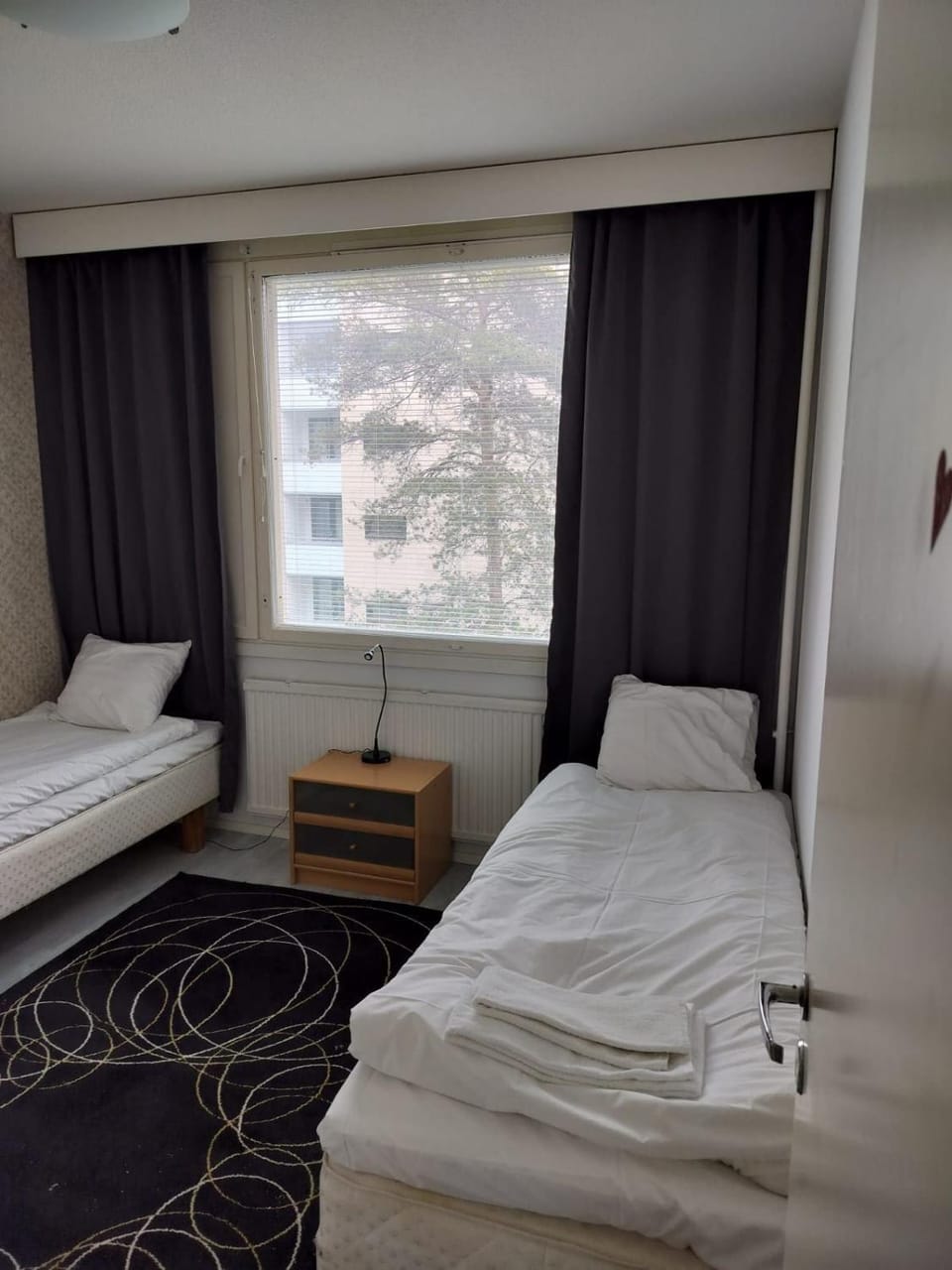 Kotimaailma - Valoisa ja tilava neliö Apartment in Turku