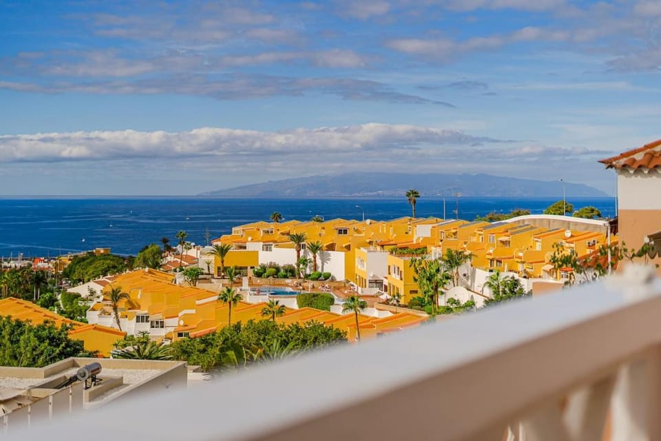 Bright studio in Costa Adeje Apartment in Costa Adeje