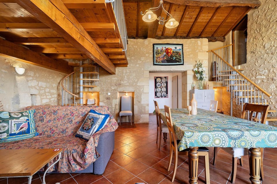 Property building, Living room