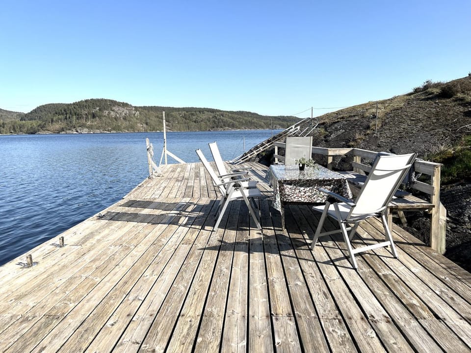 Private oasis with sea view & private jetty SE09154 House in Västra Götaland County