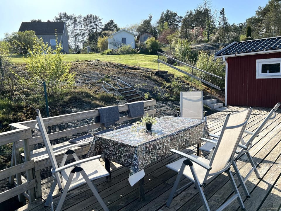 Private oasis with sea view & private jetty SE09154 House in Västra Götaland County