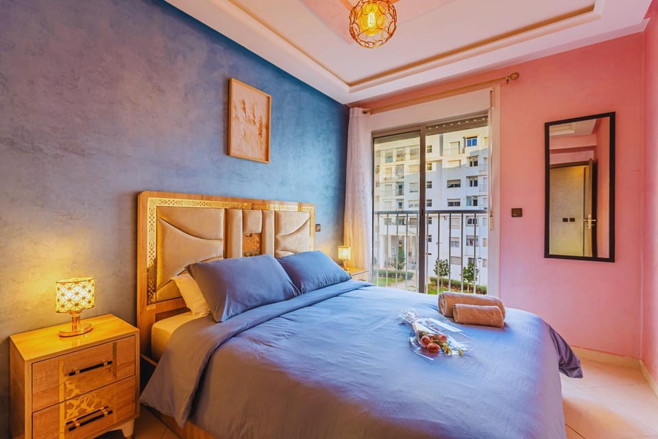 Sunny Comfortable 2-Bedroom apartment, Self Check-in, High-Speed Fiber Wi-Fi & Private Parking Apartment in Agadir