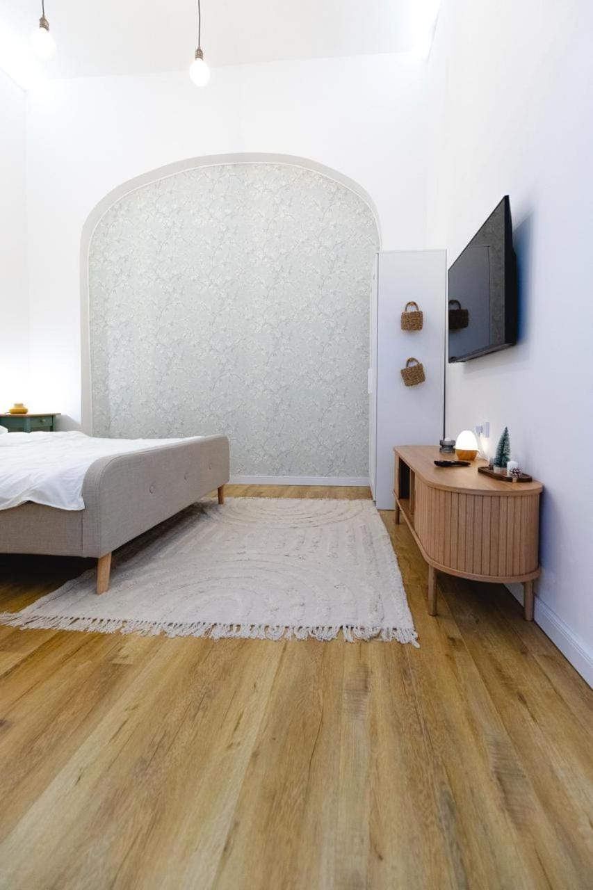 Casa Madona Apartment in Craiova